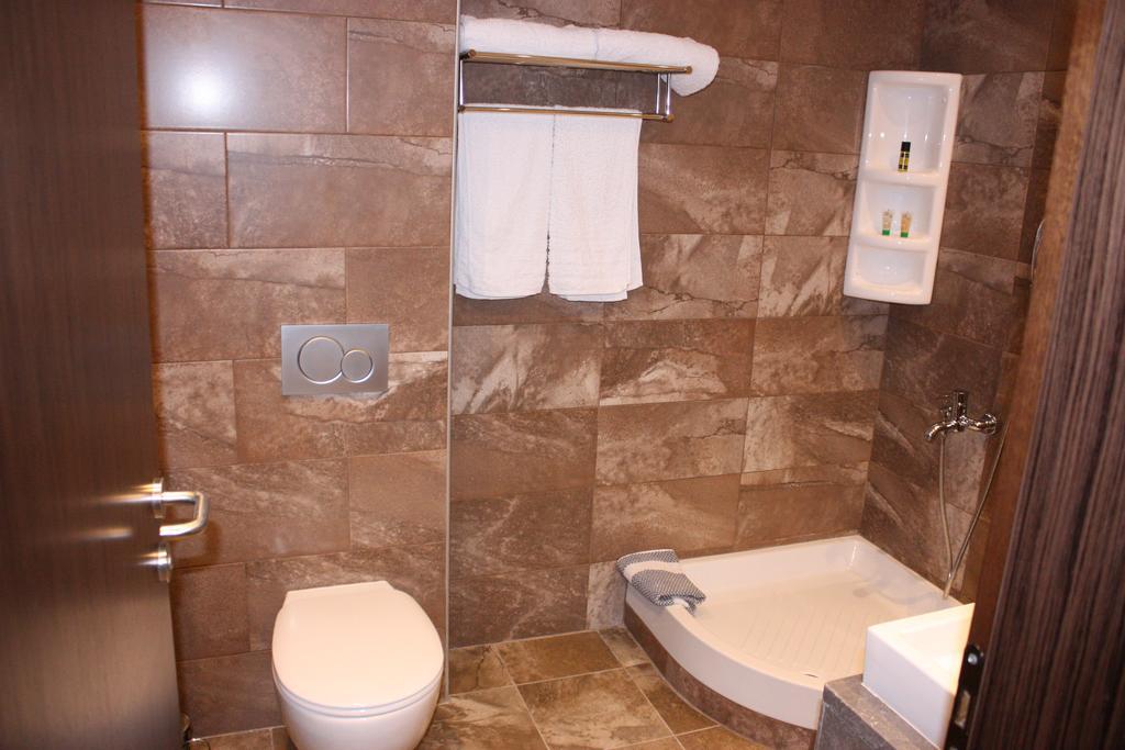 Hotel Cariatis Nea Kallikrateia المظهر الخارجي الصورة