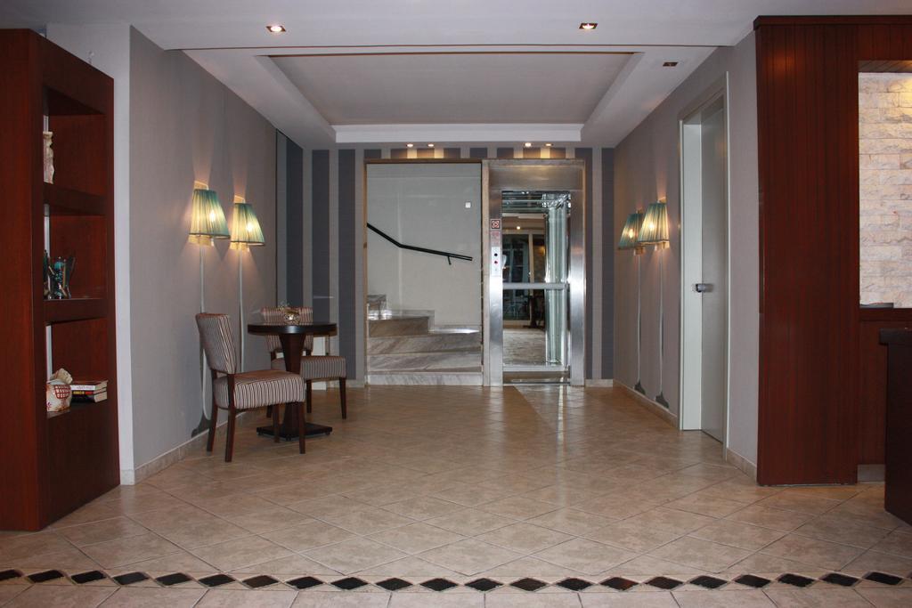 Hotel Cariatis Nea Kallikrateia المظهر الخارجي الصورة