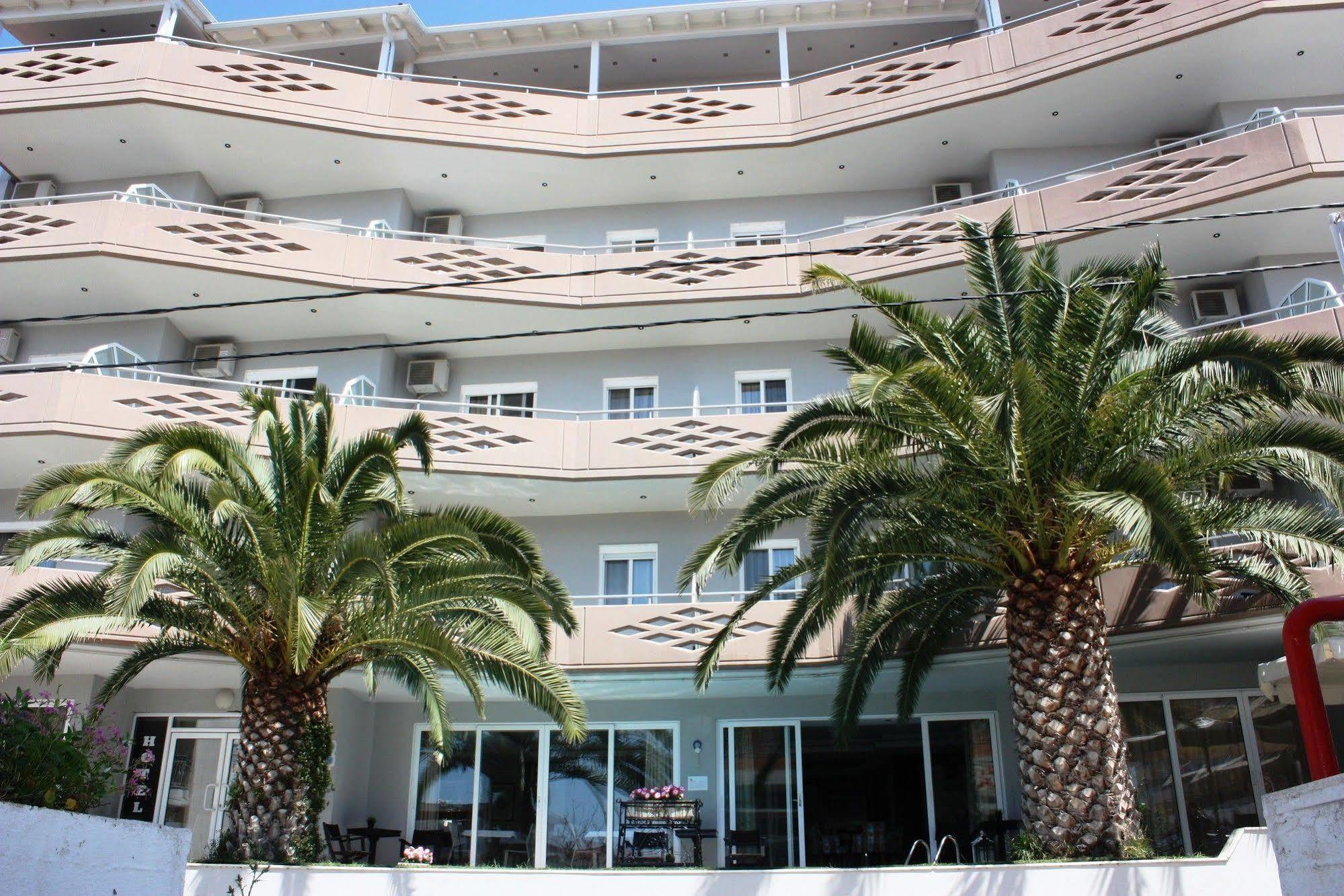Hotel Cariatis Nea Kallikrateia المظهر الخارجي الصورة