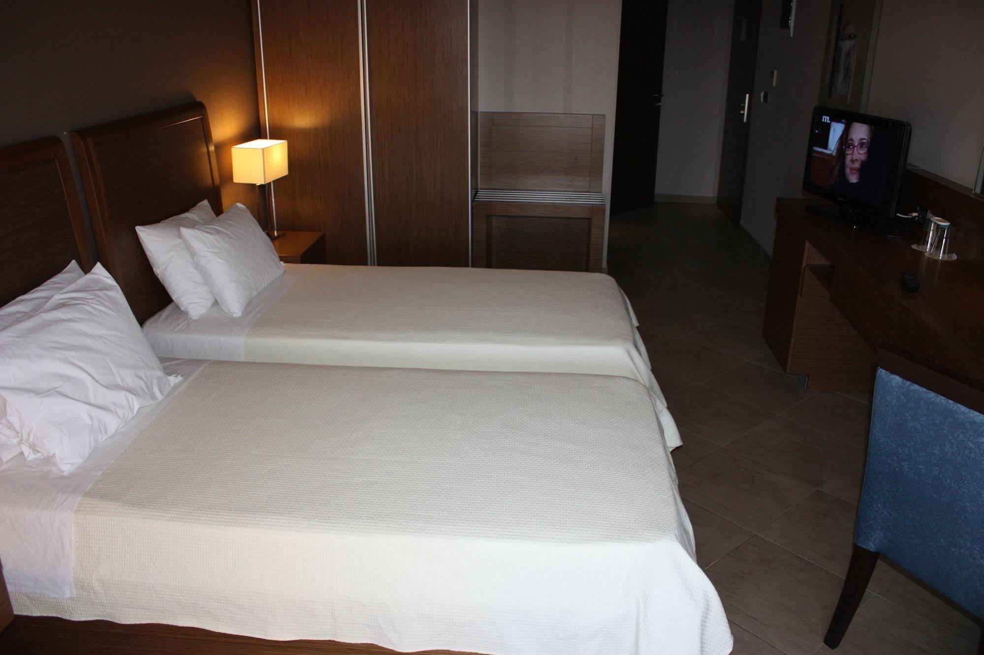 Hotel Cariatis Nea Kallikrateia المظهر الخارجي الصورة